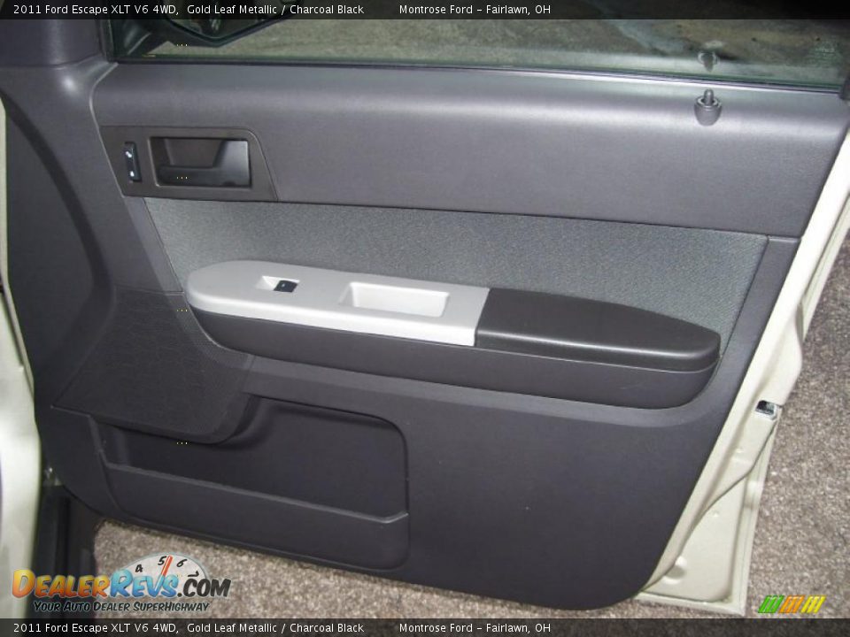 2011 Ford Escape XLT V6 4WD Gold Leaf Metallic / Charcoal Black Photo #14