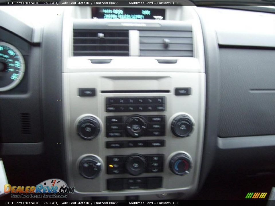 2011 Ford Escape XLT V6 4WD Gold Leaf Metallic / Charcoal Black Photo #26