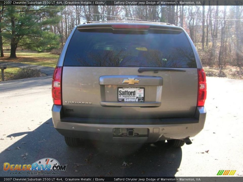 2007 Chevrolet Suburban 2500 LT 4x4 Graystone Metallic / Ebony Photo #5