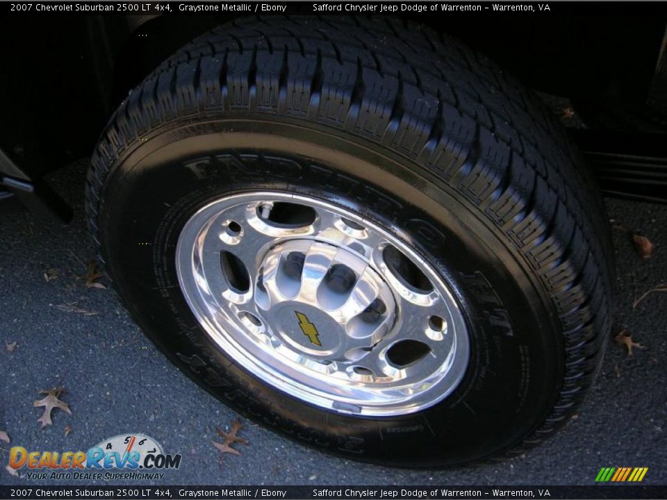 2007 Chevrolet Suburban 2500 LT 4x4 Graystone Metallic / Ebony Photo #19