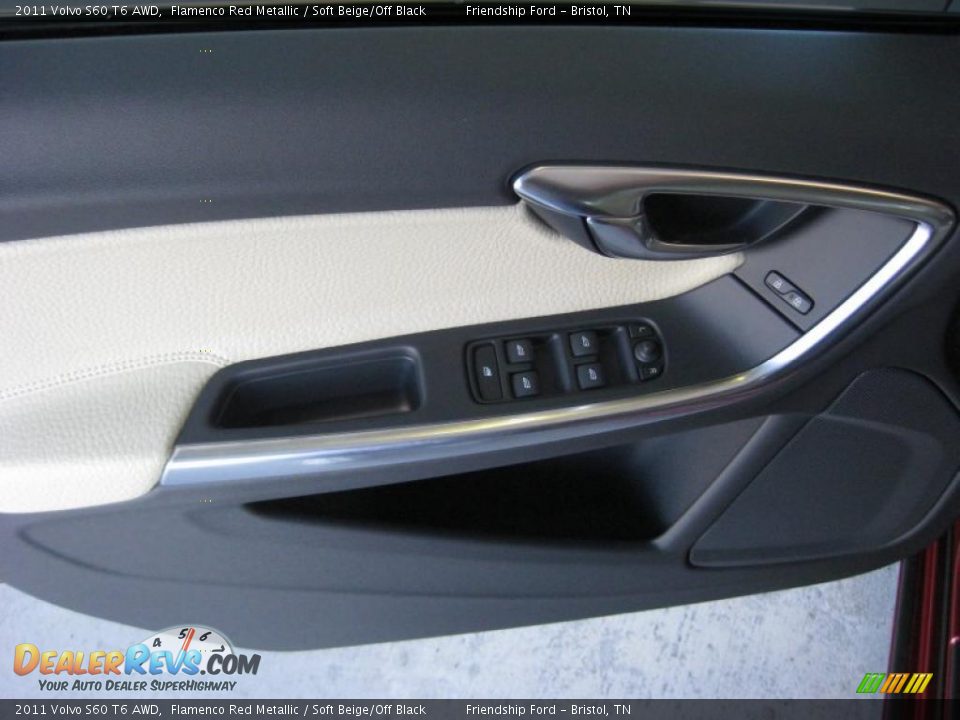Door Panel of 2011 Volvo S60 T6 AWD Photo #10