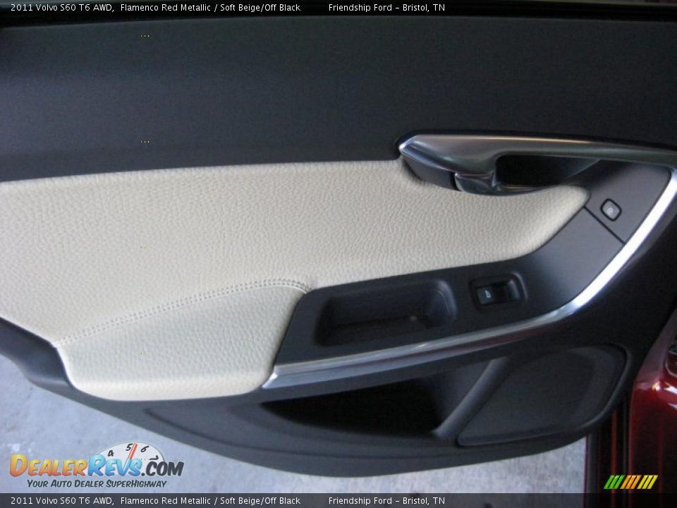 Door Panel of 2011 Volvo S60 T6 AWD Photo #13