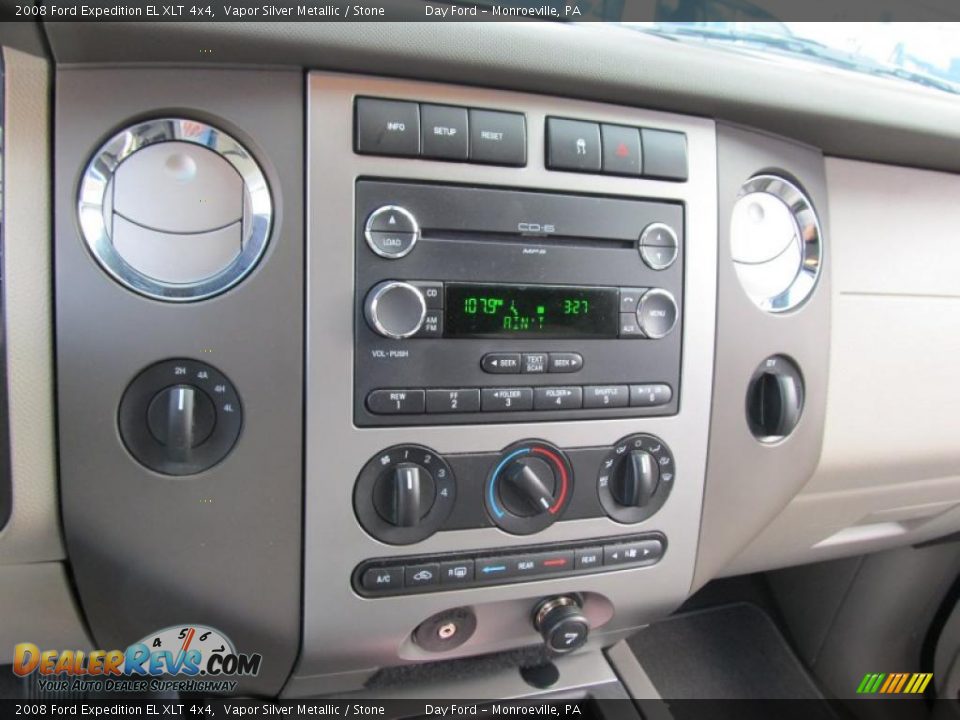 Controls of 2008 Ford Expedition EL XLT 4x4 Photo #10