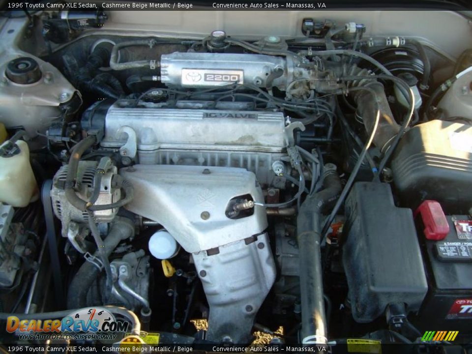 1996 Toyota Camry XLE Sedan 2.2 Liter DOHC 16-Valve 4 Cylinder Engine Photo #17