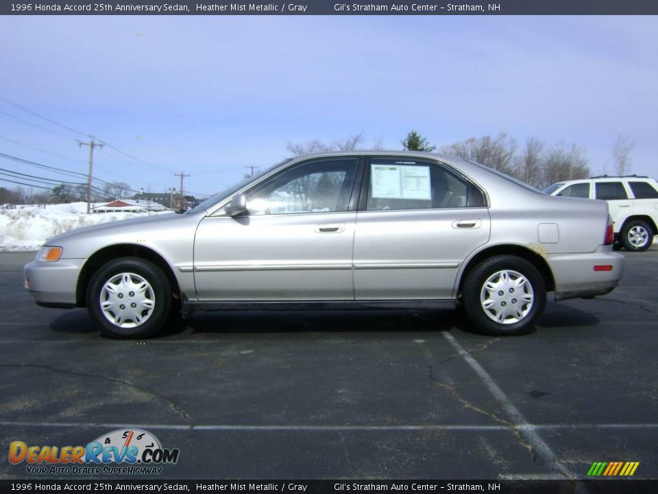 1996 Honda Accord 25th Anniversary Sedan Heather Mist Metallic / Gray Photo #4