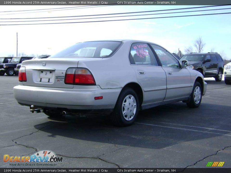 1996 Honda Accord 25th Anniversary Sedan Heather Mist Metallic / Gray Photo #7