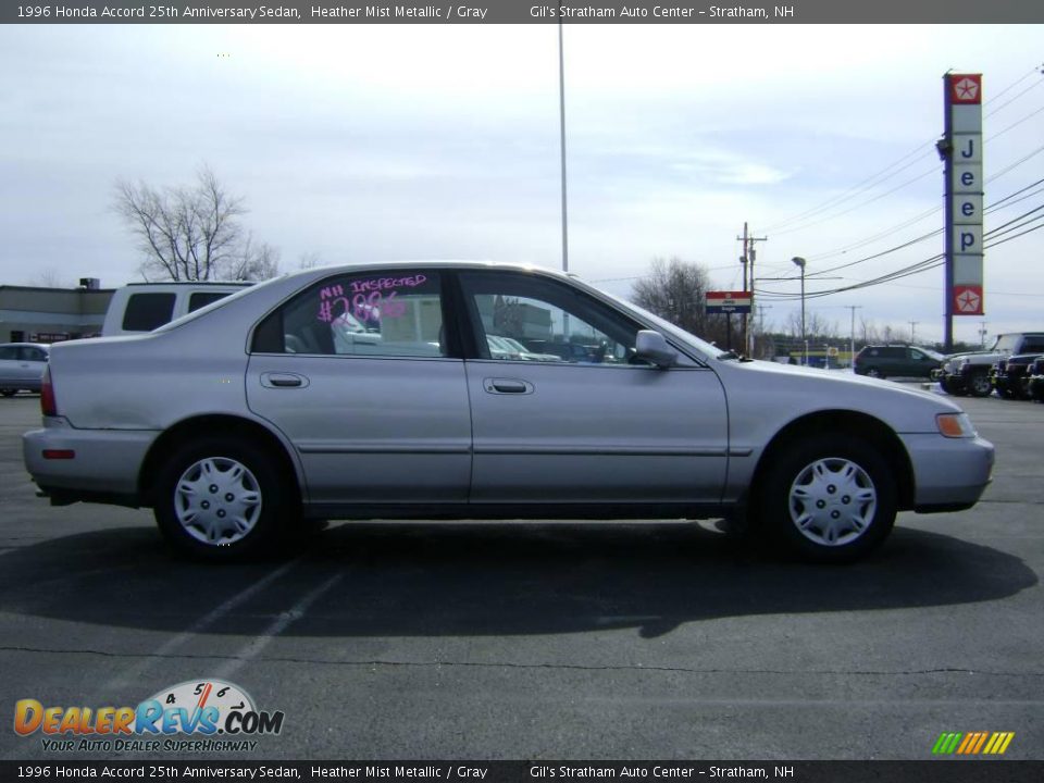 1996 Honda Accord 25th Anniversary Sedan Heather Mist Metallic / Gray Photo #8