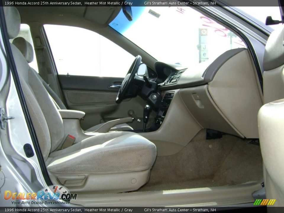 1996 Honda Accord 25th Anniversary Sedan Heather Mist Metallic / Gray Photo #11