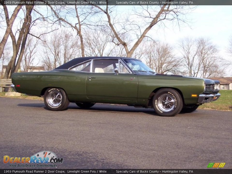 Limelight Green Poly 1969 Plymouth Road Runner 2 Door Coupe Photo #2