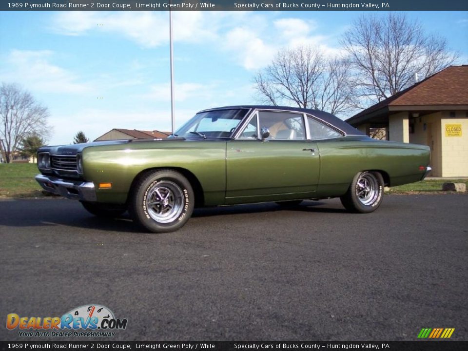 1969 Plymouth Road Runner 2 Door Coupe Limelight Green Poly / White Photo #8