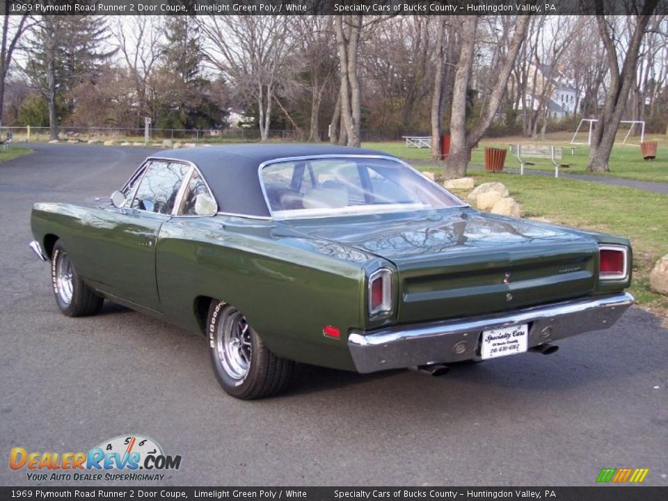 1969 Plymouth Road Runner 2 Door Coupe Limelight Green Poly / White Photo #13