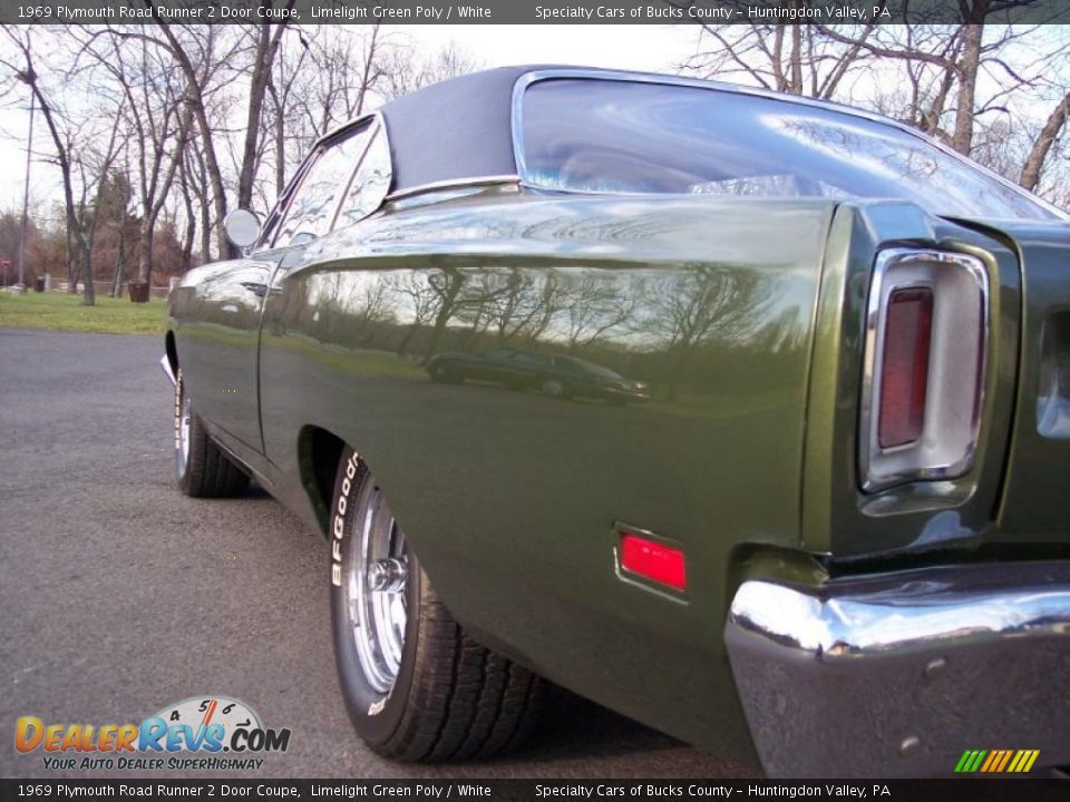 1969 Plymouth Road Runner 2 Door Coupe Limelight Green Poly / White Photo #14