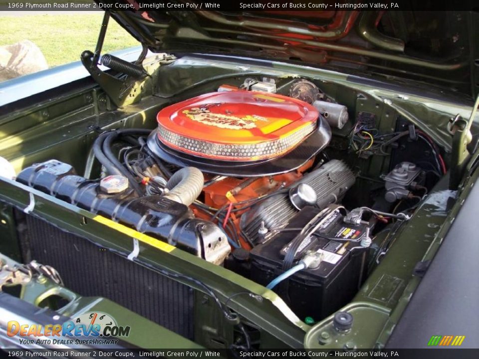 1969 Plymouth Road Runner 2 Door Coupe 383 cid OHV 16-Valve V8 Engine Photo #18