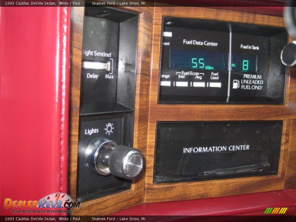 1993 Cadillac DeVille Sedan White / Red Photo #23