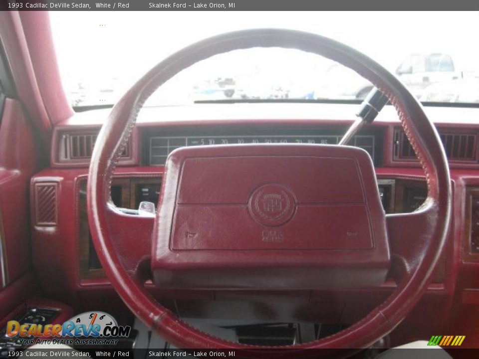 1993 Cadillac DeVille Sedan White / Red Photo #25