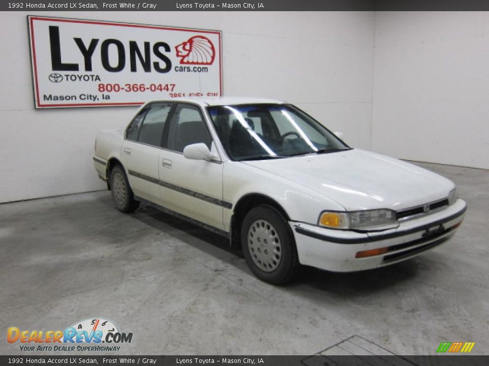 1992 Honda Accord LX Sedan Frost White / Gray Photo #21