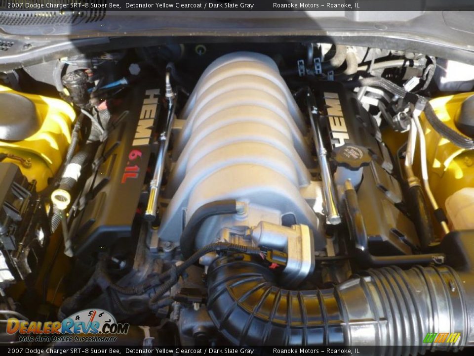 2007 Dodge Charger SRT-8 Super Bee 6.1 Liter SRT HEMI OHV 16-Valve V8 Engine Photo #16
