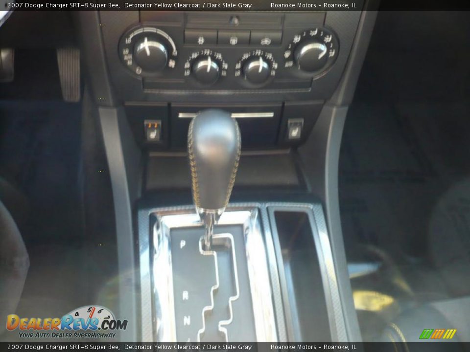 2007 Dodge Charger SRT-8 Super Bee Shifter Photo #23