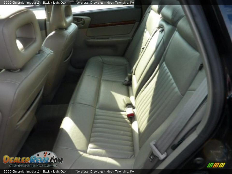 2000 Chevrolet Impala LS Black / Light Oak Photo #13