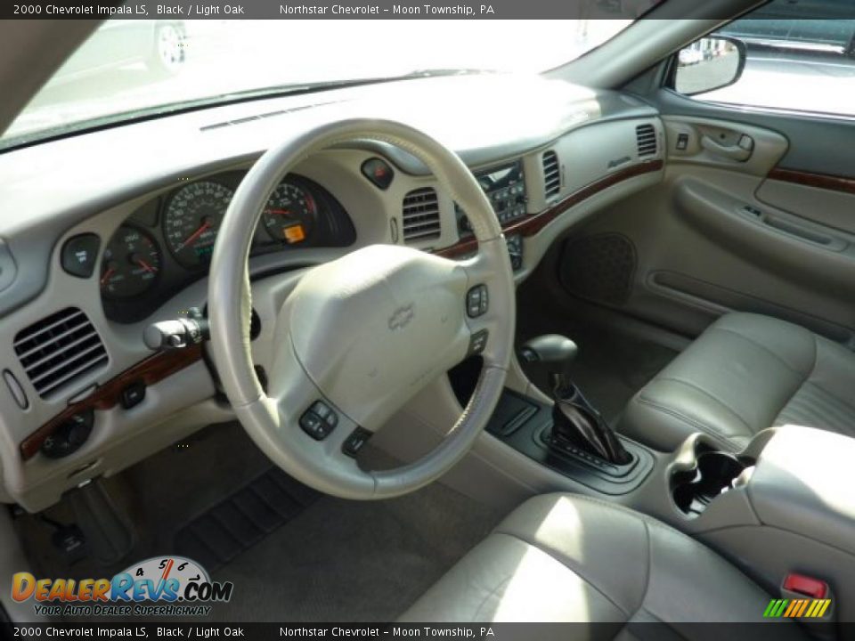 Light Oak Interior - 2000 Chevrolet Impala LS Photo #17