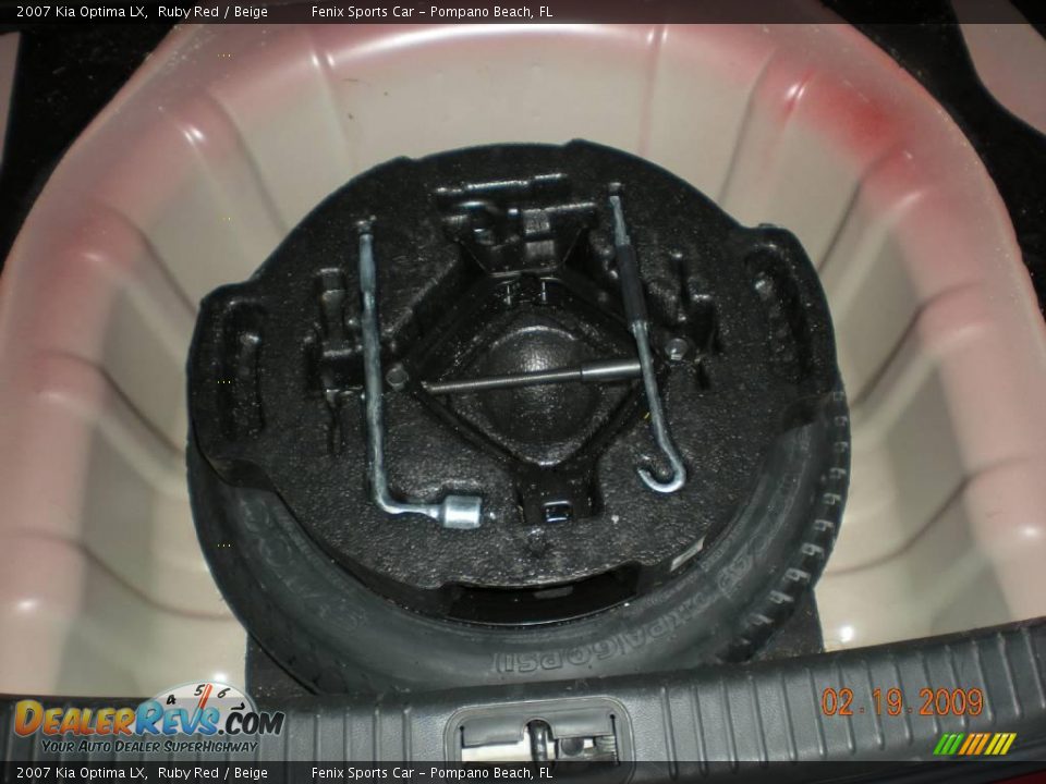 2007 Kia Optima LX Ruby Red / Beige Photo #23
