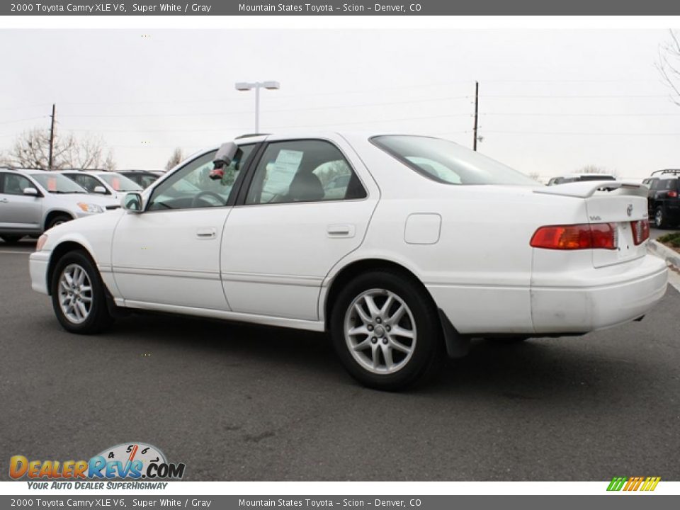 2000 Toyota Camry XLE V6 Super White / Gray Photo #4