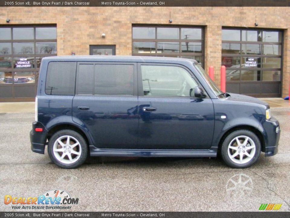 2005 Scion xB Blue Onyx Pearl / Dark Charcoal Photo #2