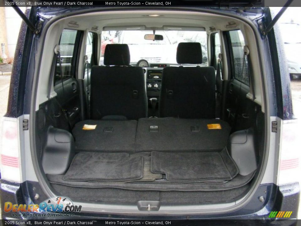 2005 Scion xB Blue Onyx Pearl / Dark Charcoal Photo #26