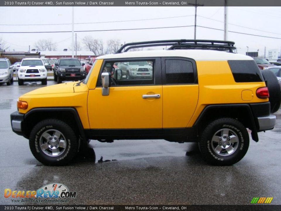 used yellow toyota fj cruiser #2