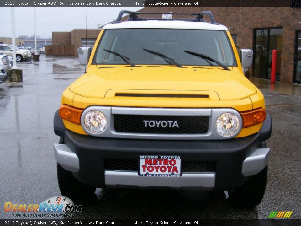 2010 Toyota FJ Cruiser 4WD Sun Fusion Yellow / Dark Charcoal Photo #8