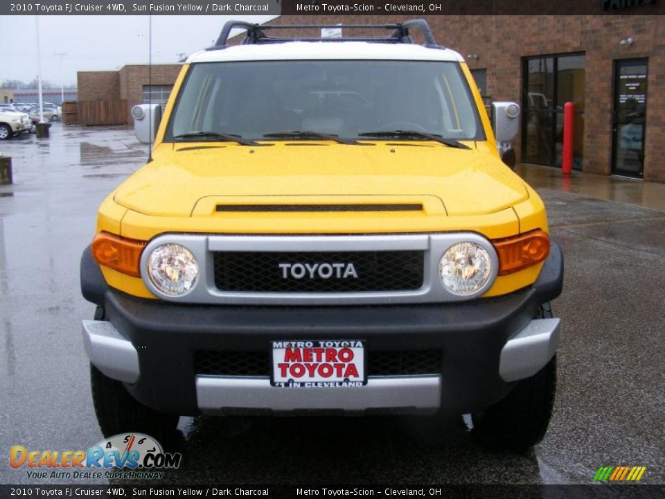 2010 Toyota FJ Cruiser 4WD Sun Fusion Yellow / Dark Charcoal Photo #9