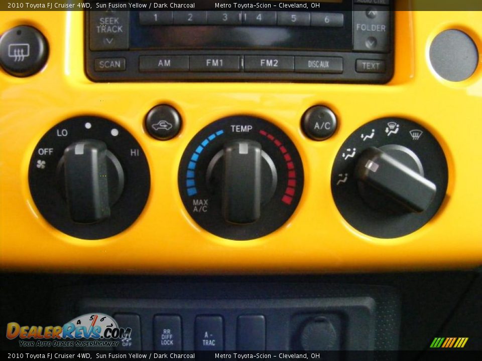 2010 Toyota FJ Cruiser 4WD Sun Fusion Yellow / Dark Charcoal Photo #25