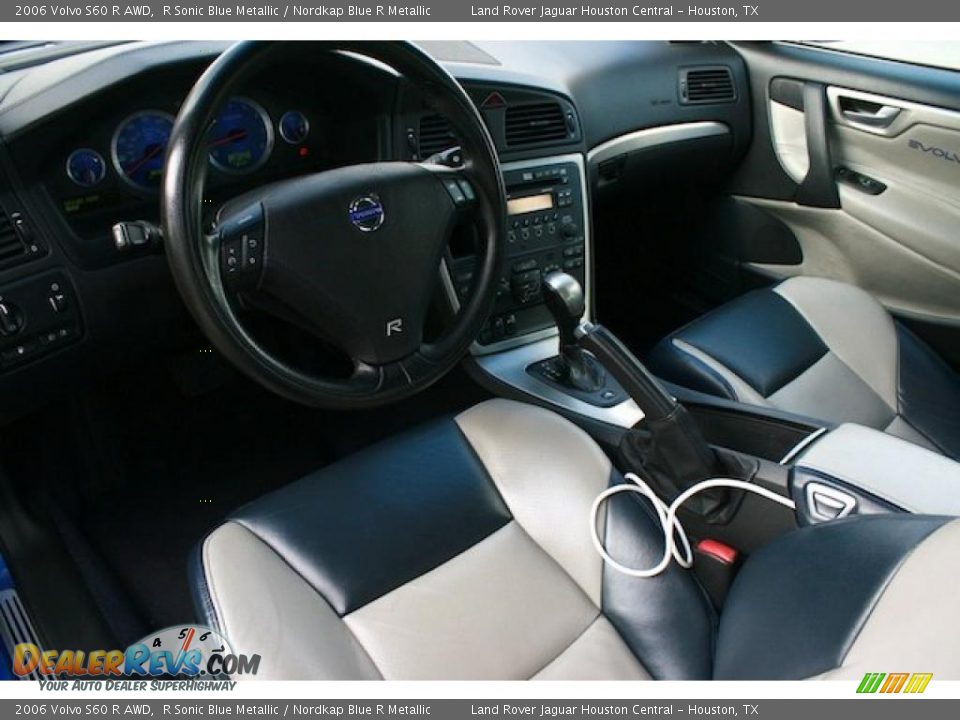 2006 Volvo S60 R AWD R Sonic Blue Metallic / Nordkap Blue R Metallic Photo #18