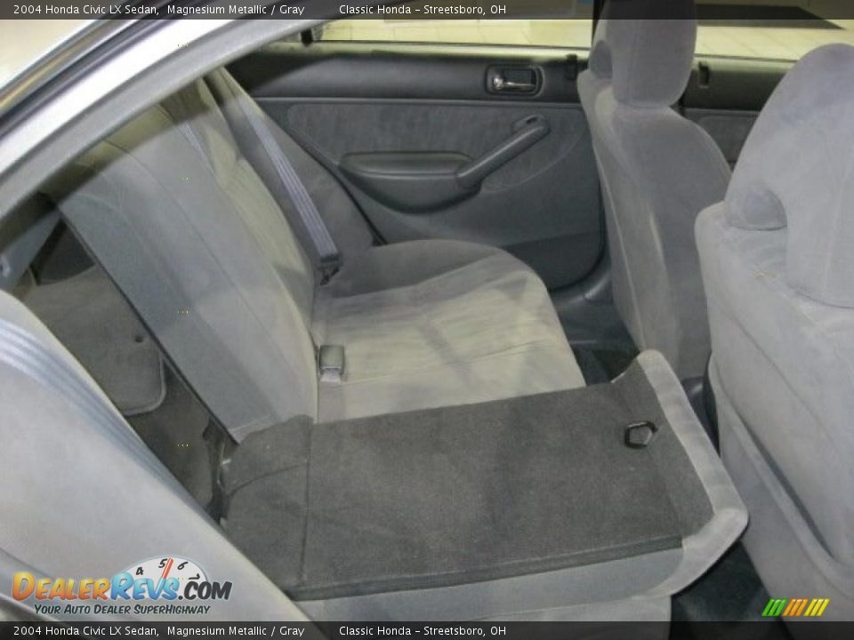 Gray Interior - 2004 Honda Civic LX Sedan Photo #11