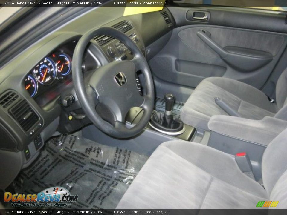 Gray Interior - 2004 Honda Civic LX Sedan Photo #19