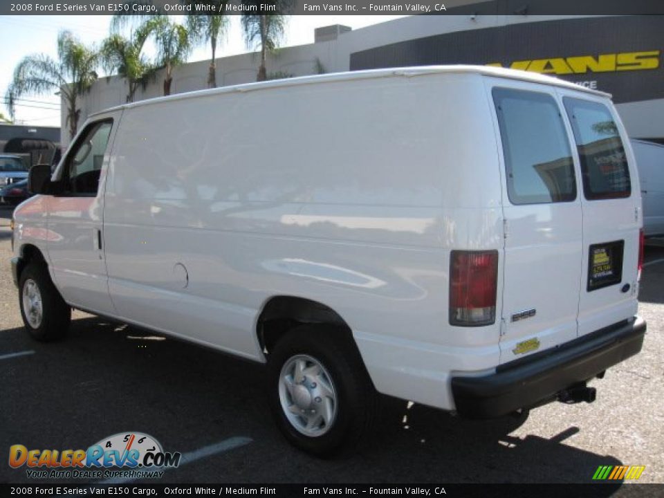2008 Ford E Series Van E150 Cargo Oxford White / Medium Flint Photo #4