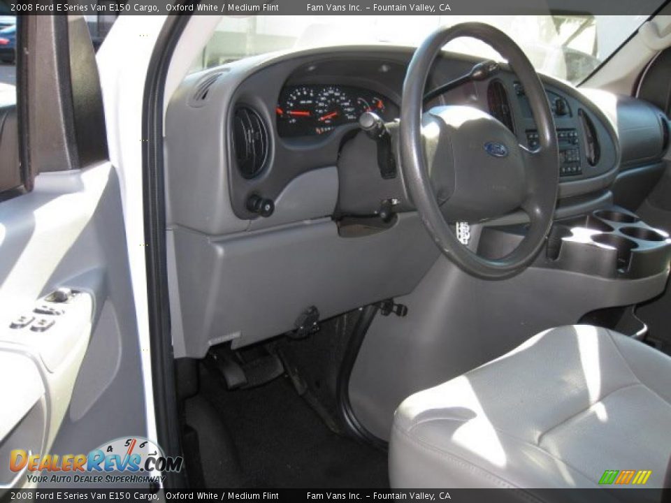 2008 Ford E Series Van E150 Cargo Oxford White / Medium Flint Photo #9