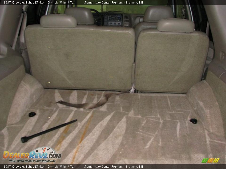 1997 Chevrolet Tahoe LT 4x4 Olympic White / Tan Photo #4