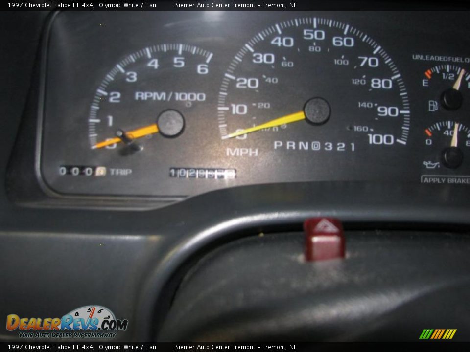 1997 Chevrolet Tahoe LT 4x4 Olympic White / Tan Photo #19