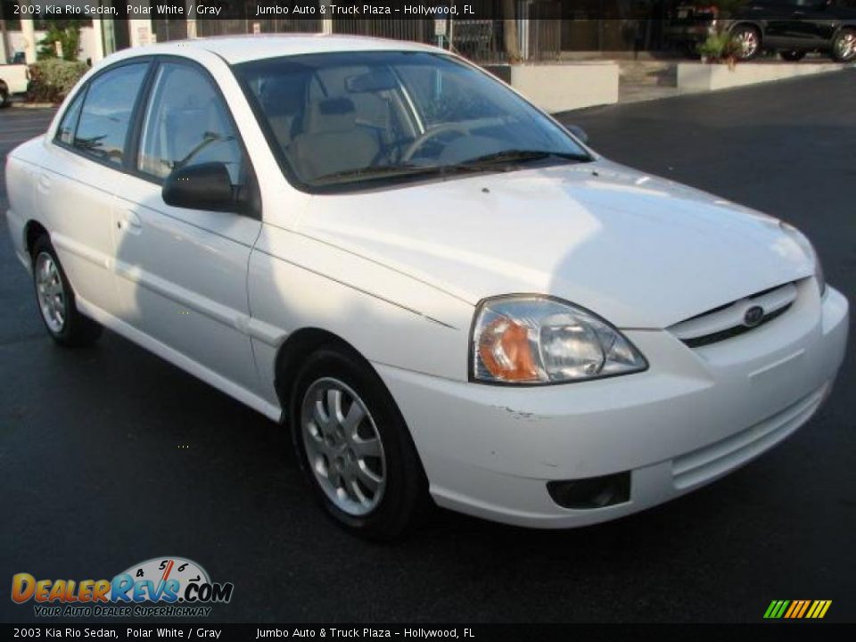 2003 Kia Rio Sedan Polar White / Gray Photo #1