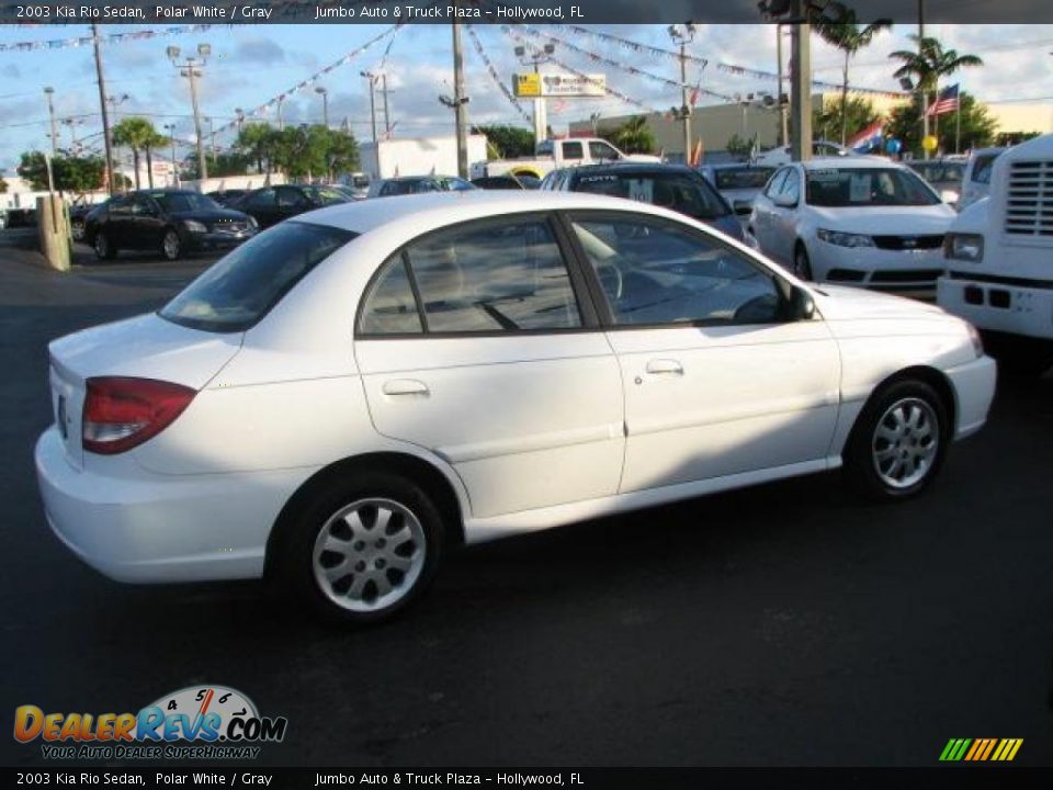 2003 Kia Rio Sedan Polar White / Gray Photo #12