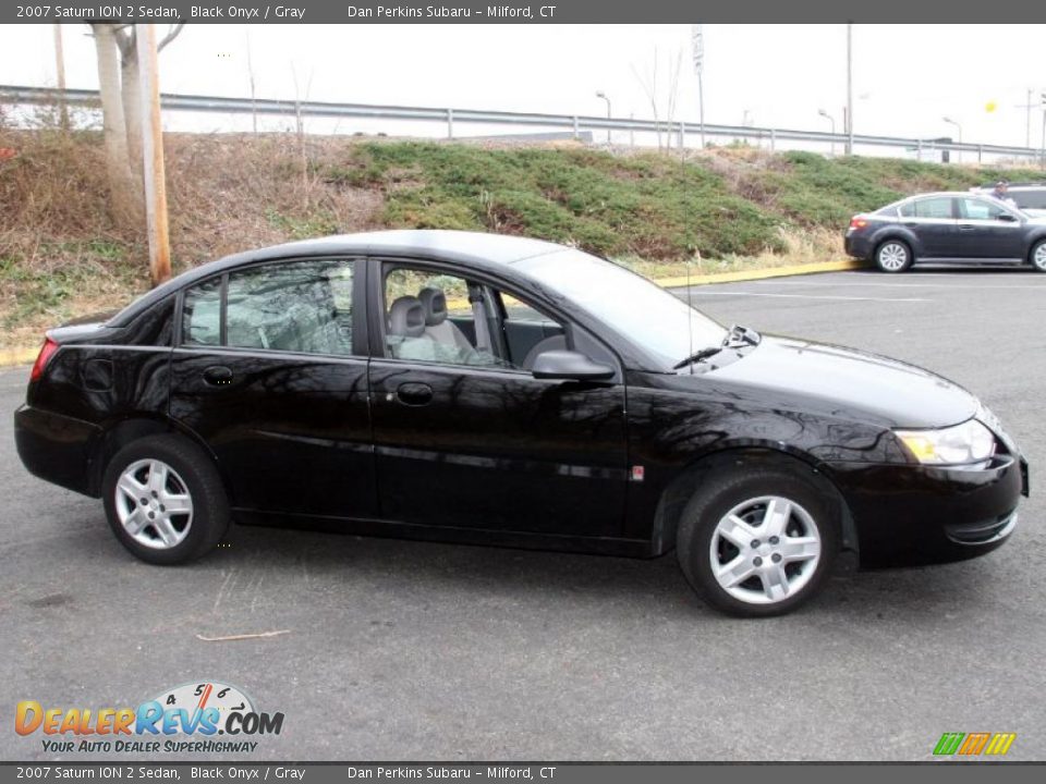 2007 Saturn ION 2 Sedan Black Onyx / Gray Photo #4