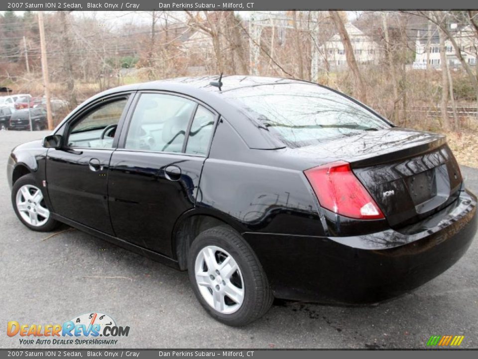 2007 Saturn ION 2 Sedan Black Onyx / Gray Photo #8