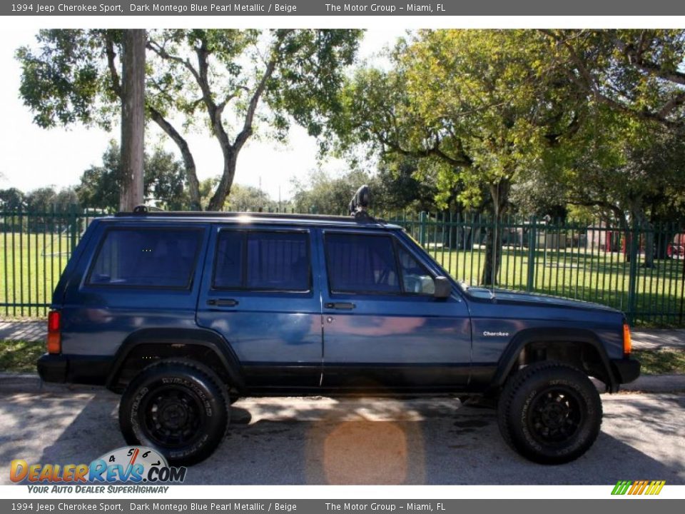 1994 Jeep Cherokee Sport Dark Montego Blue Pearl Metallic / Beige Photo #10