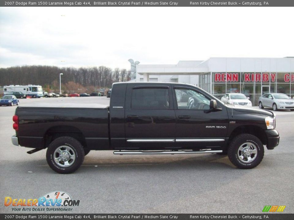 Brilliant Black Crystal Pearl 2007 Dodge Ram 1500 Laramie Mega Cab 4x4 Photo #3