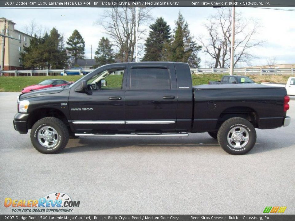 Brilliant Black Crystal Pearl 2007 Dodge Ram 1500 Laramie Mega Cab 4x4 Photo #13