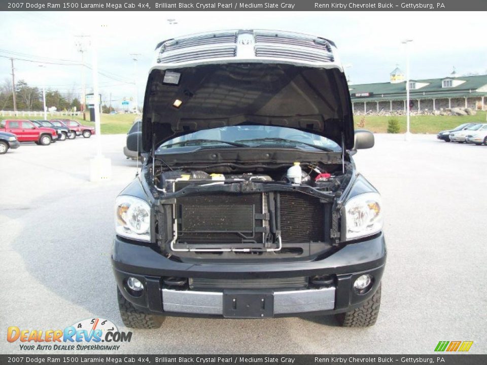 2007 Dodge Ram 1500 Laramie Mega Cab 4x4 Brilliant Black Crystal Pearl / Medium Slate Gray Photo #18