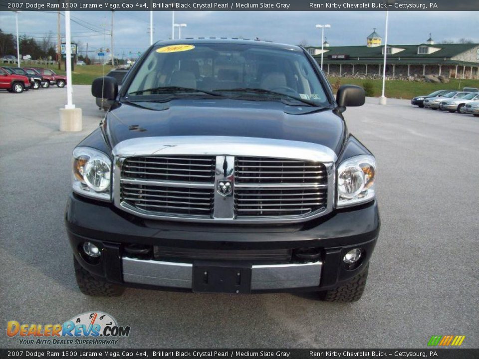 2007 Dodge Ram 1500 Laramie Mega Cab 4x4 Brilliant Black Crystal Pearl / Medium Slate Gray Photo #19