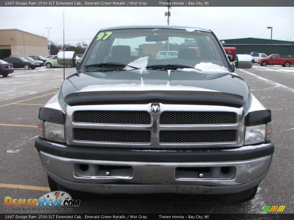 1997 Dodge Ram 1500 SLT Extended Cab Emerald Green Metallic / Mist Gray Photo #2