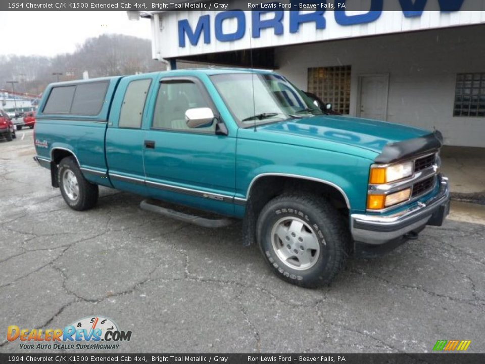 1994 Chevrolet C/K K1500 Extended Cab 4x4 Bright Teal Metallic / Gray Photo #2